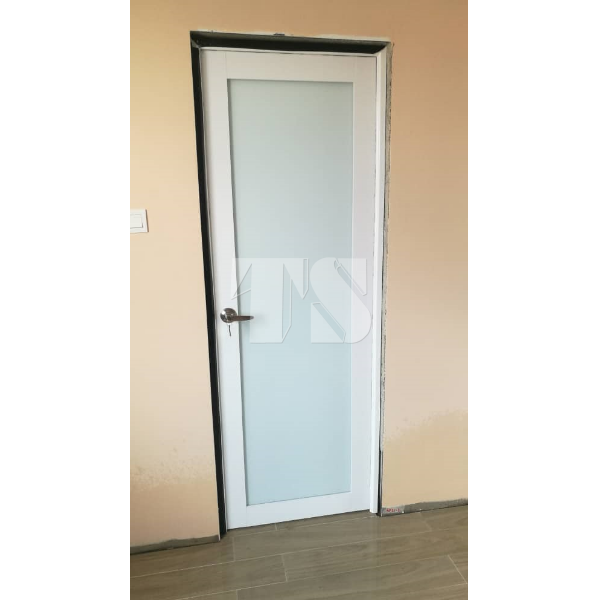 Aluminium Swing Door