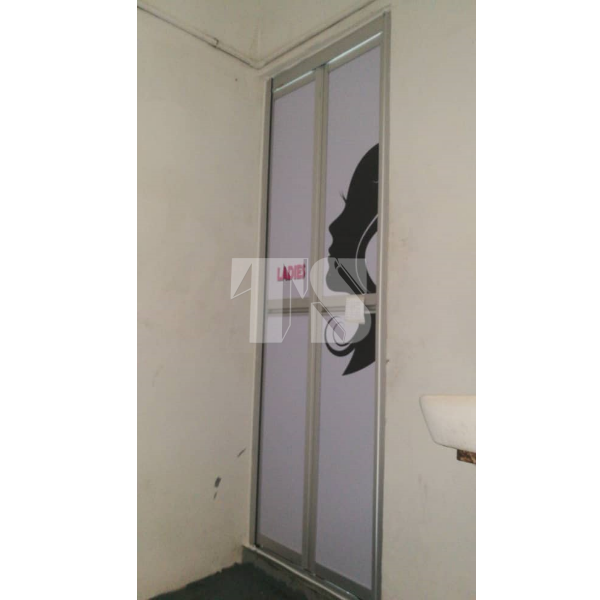  Bi Fold Door