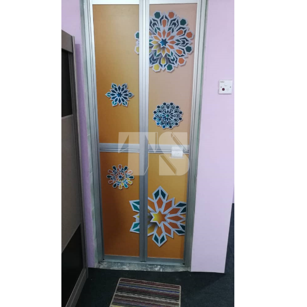  Bi Fold Door