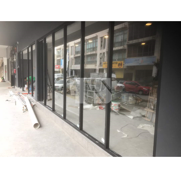  Tempered Glass Wall Partition